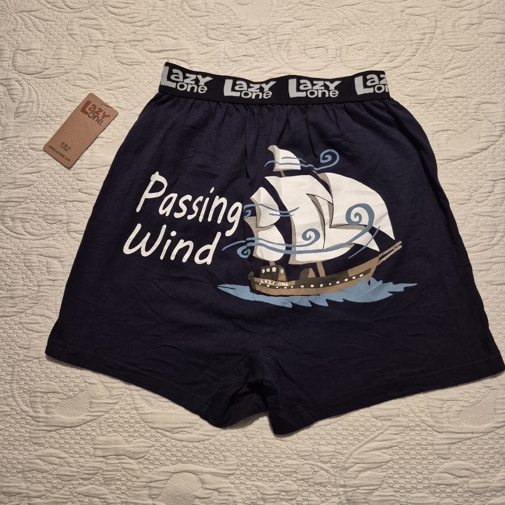 Lazy One men's Small navy boxer Passing Wind design NEW